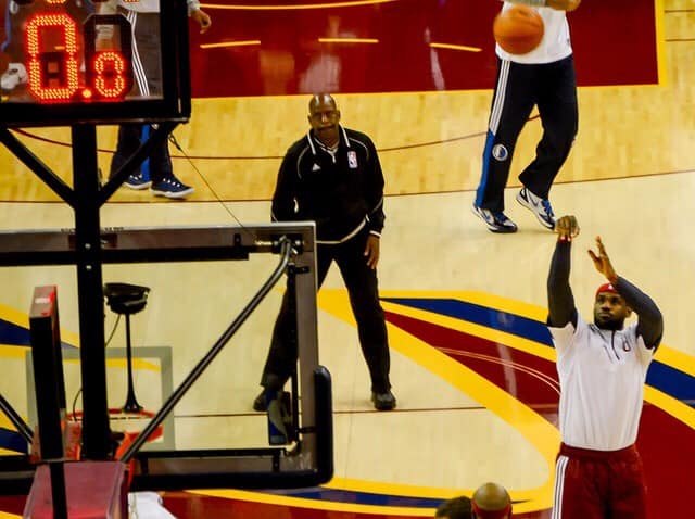 Lebron James shooting from the side of basketball court. Photo courtesy of Eric Drost/flickr.com